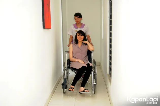 foto Donita usai melahirkan