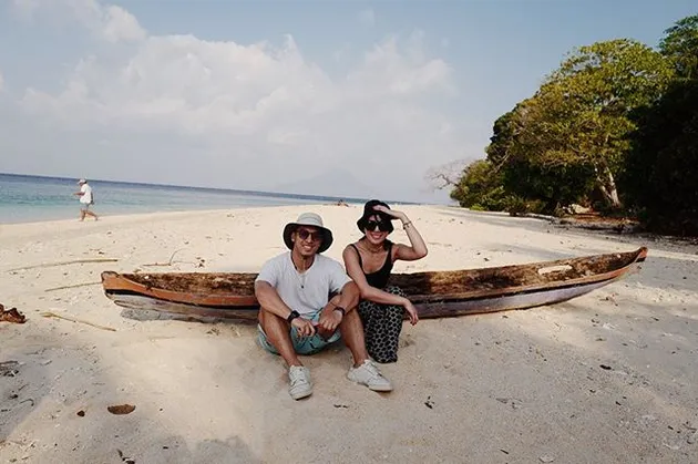 Arya Bakrie - Vannya Istarinda