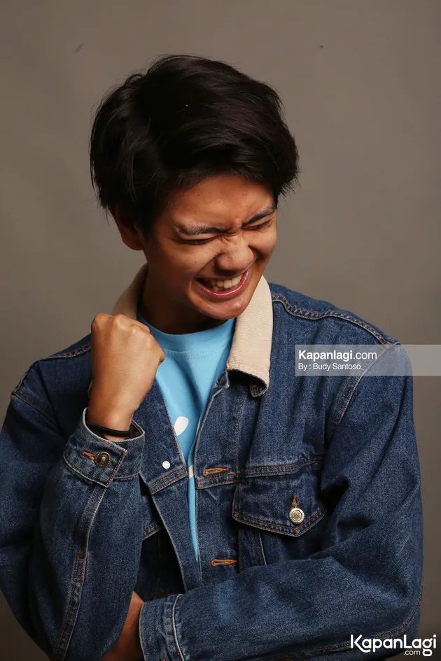 Iqbaal Ramadhan - DILAN 1990