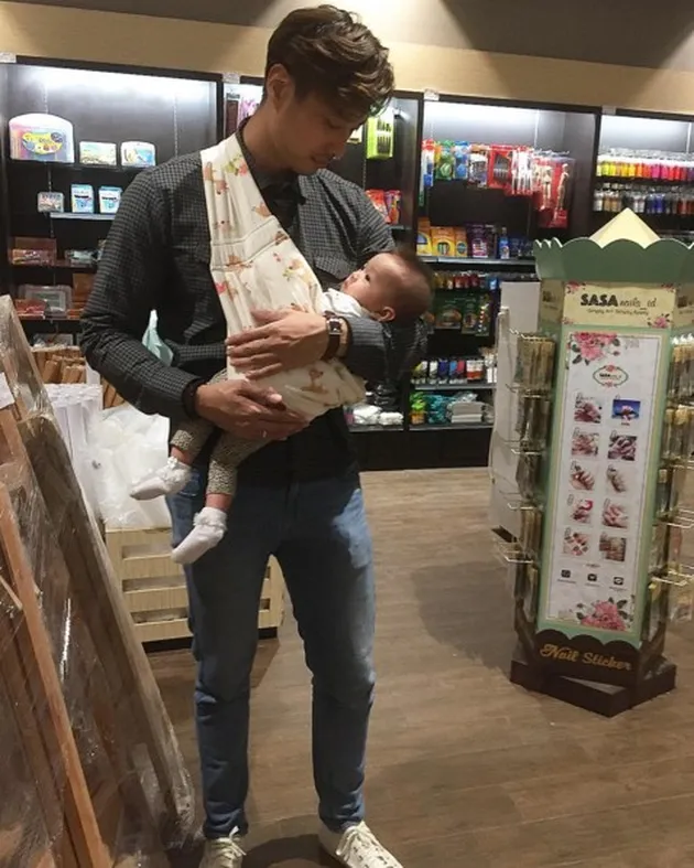 Jevier Justin &amp; Anaknya