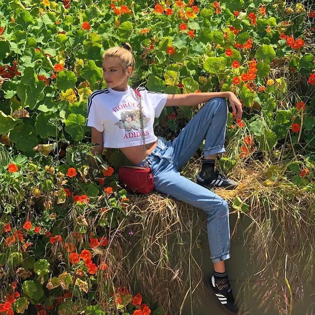 Stella Maxwell, Pacar Kristen Stewart