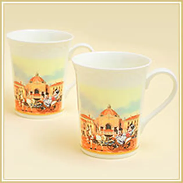 Sandra Dewi di Disneyland