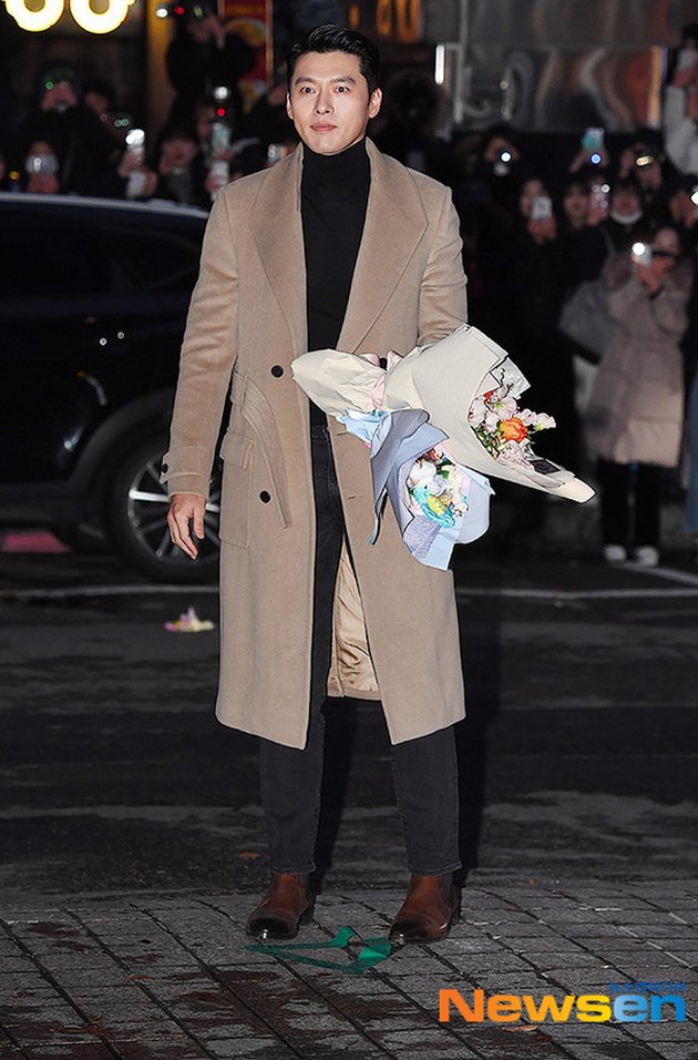 PHOTOS: Farewell Party 'CRASH LANDING ON YOU', Hyun Bin and Son Ye Jin Wear Matching Outfits - Perfectly Harmonious