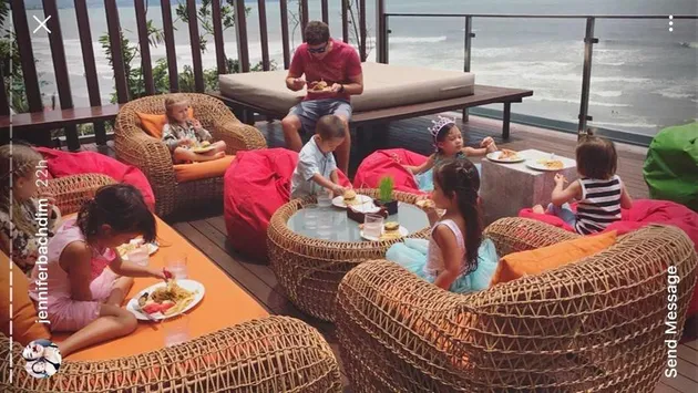 Pesta Ulang Tahun Anak Jennifer Bachdim