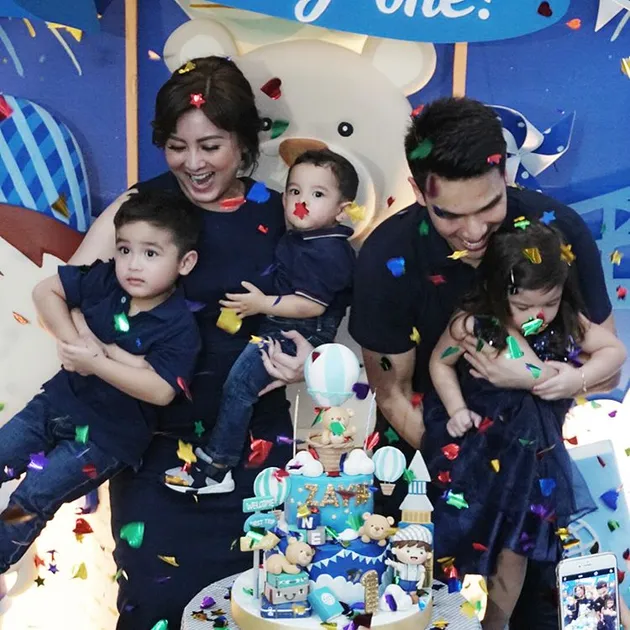 Dhena Devanka - Jonathan Frizzy