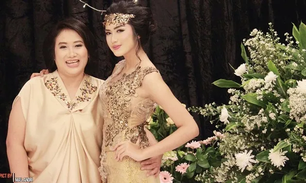 Pesta Ulang tahun Ochi Rosdiana