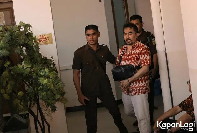 Aa Gatot Brajamusti