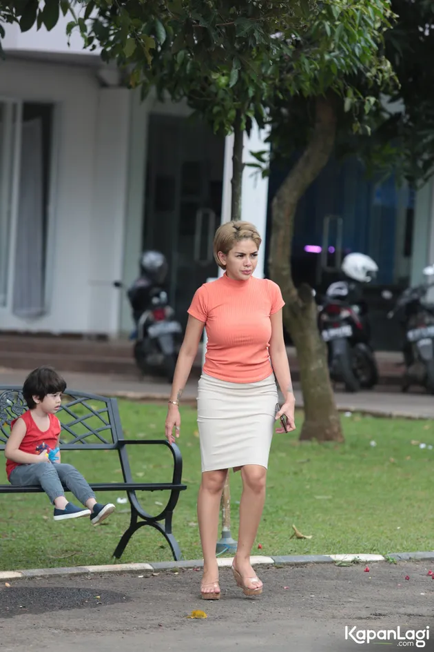 Nikita Mirzani - Jennifer Dunn