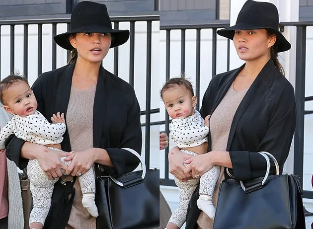 Anak John Legend - Chrissy Teigen