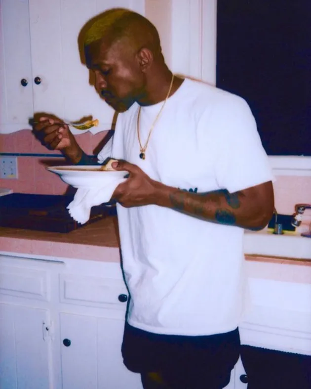 Kim Kardashian &amp; Anaknya