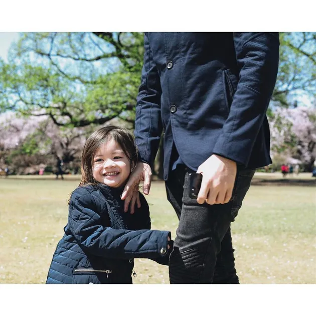 Keluarga Jonathan Frizzy