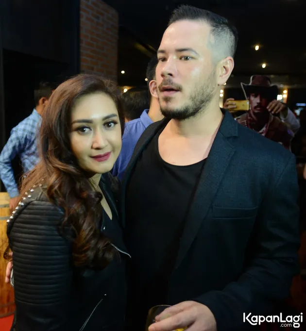 Zack Lee - Nafa Urbach - BUFFALO BOYS