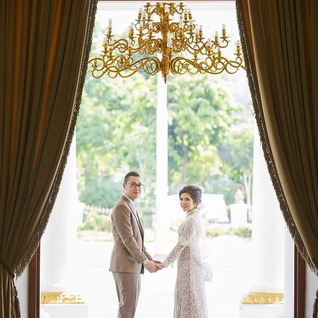 Foto prewed putri gubernur Jatim, Kartika Soekarwo