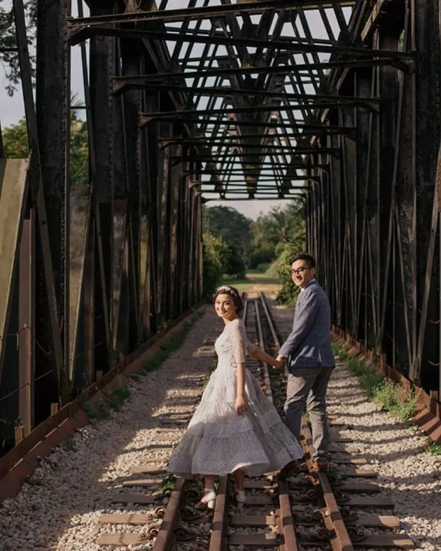 Prewed Tommy Rumengan