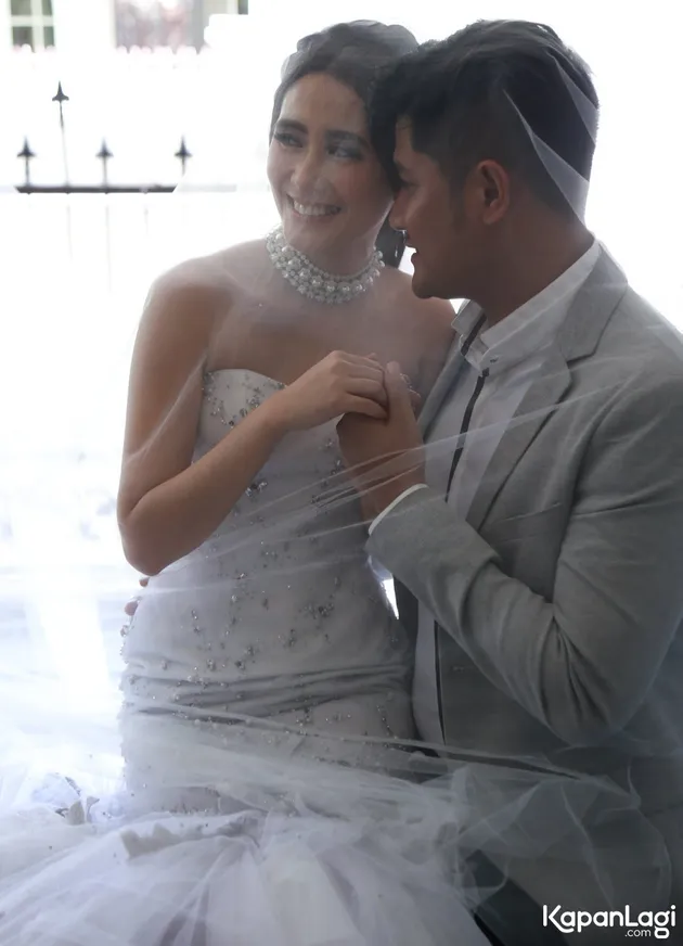 Ryana Dea &amp; Redi Puadin