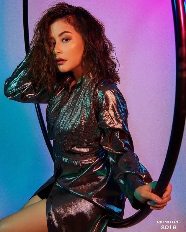 Prilly Latuconsina Photoshoot