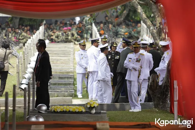 BJ Habibie