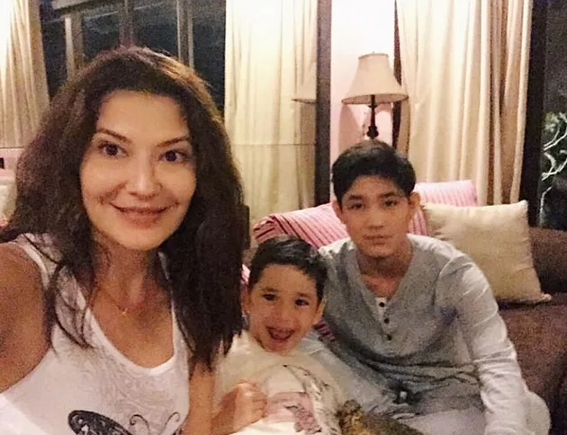 Teuku Rassya - Tamara Bleszynski