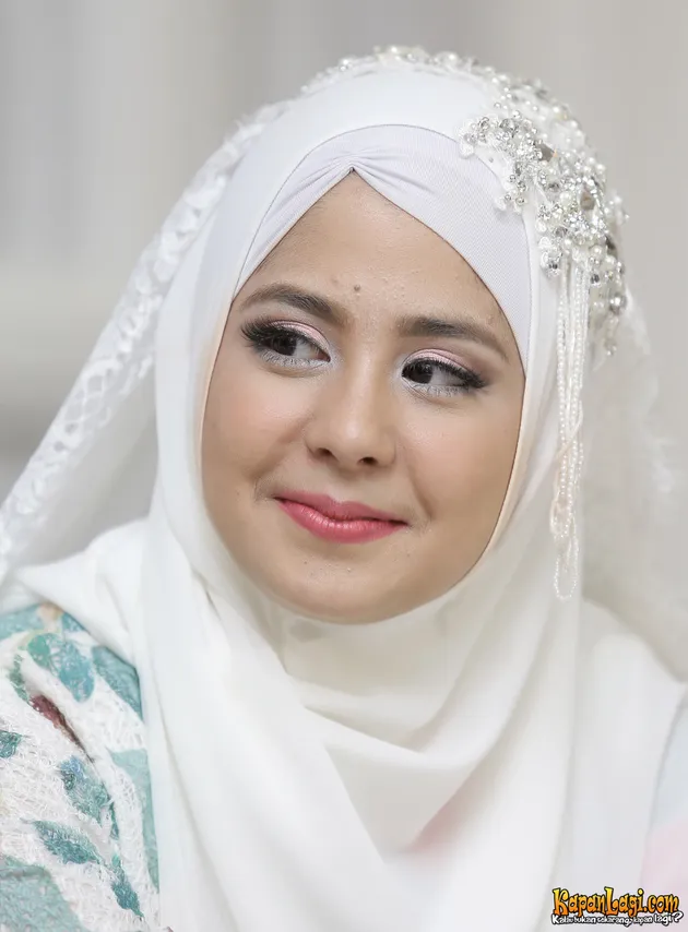 Risty Tagor - Stuart Collin