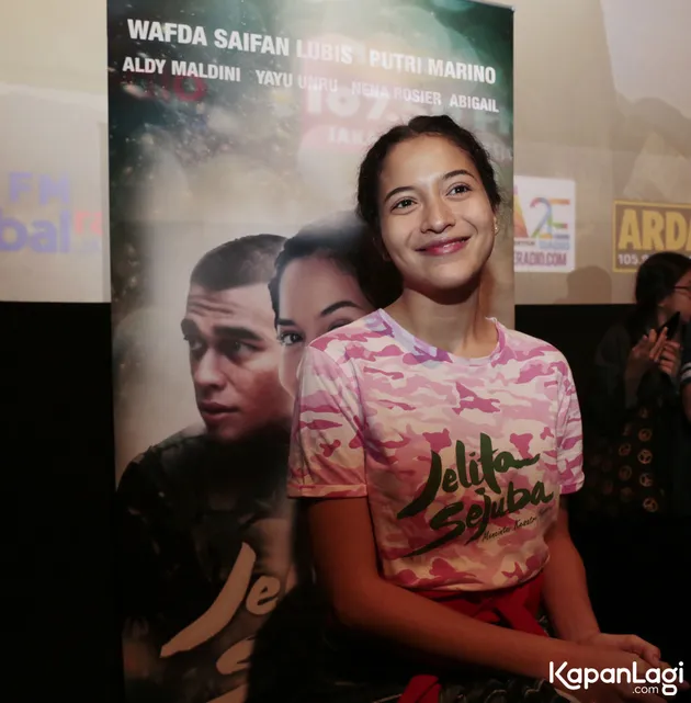 FOTO: Putri Marino Dapat Pelajaran Tulus dan Ikhlas Sebaga Istri - KapanLagi.com