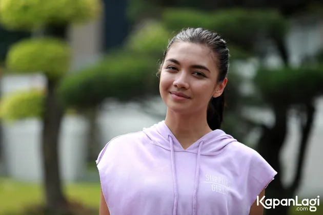 Angela Gilsha - Giorgino Abraham - Bryan Domani