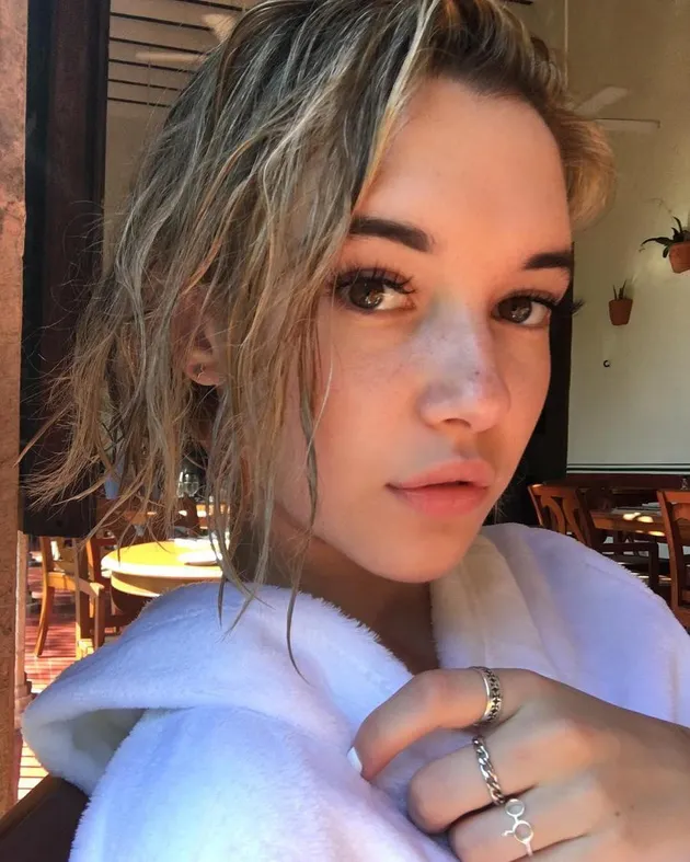 Sarah Snyder, Mantan Pacar Jaden Smith