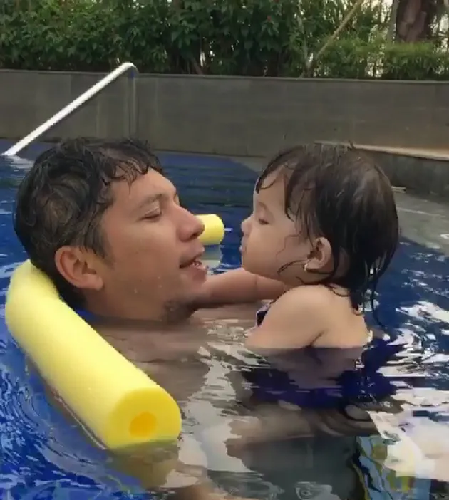 Gempi - Gisel - Gading