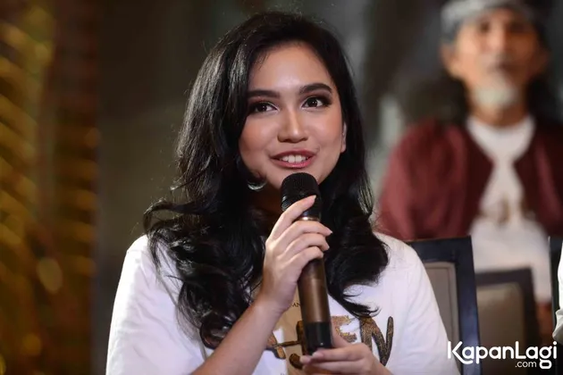 Rachel Amanda - Pertama Main Film Horor