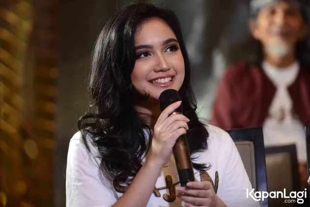 Rachel Amanda - Pertama Main Film Horor