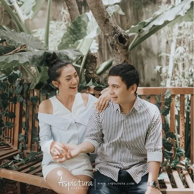 Raditya Dika - Anissa Aziza