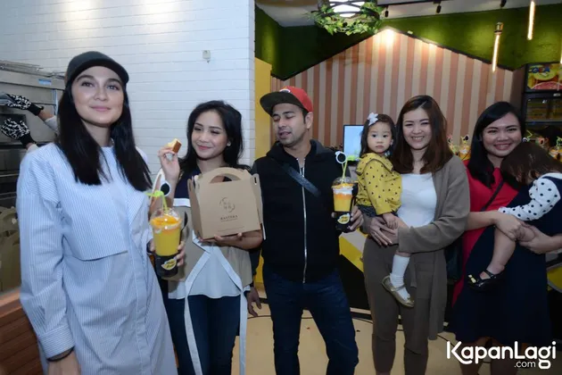 FOTO: RAFFI AHMAD INGIN PUNYA 100 ANAK, INI REAKSI NAGITA ...