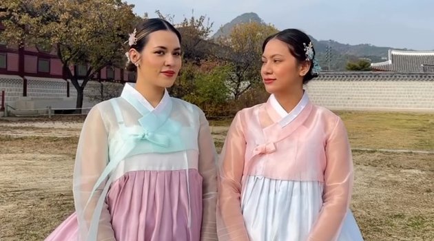 Photo of Raisa Wearing Hanbok in Korea, Called Unnie and Twin with Friend