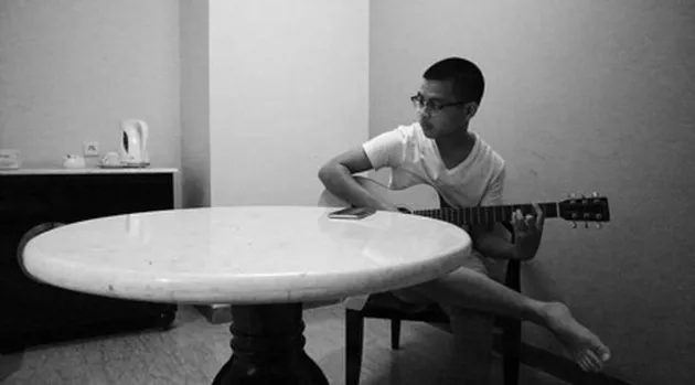 adik prilly, raja latuconsina, prilly latuconsina, berita prilly