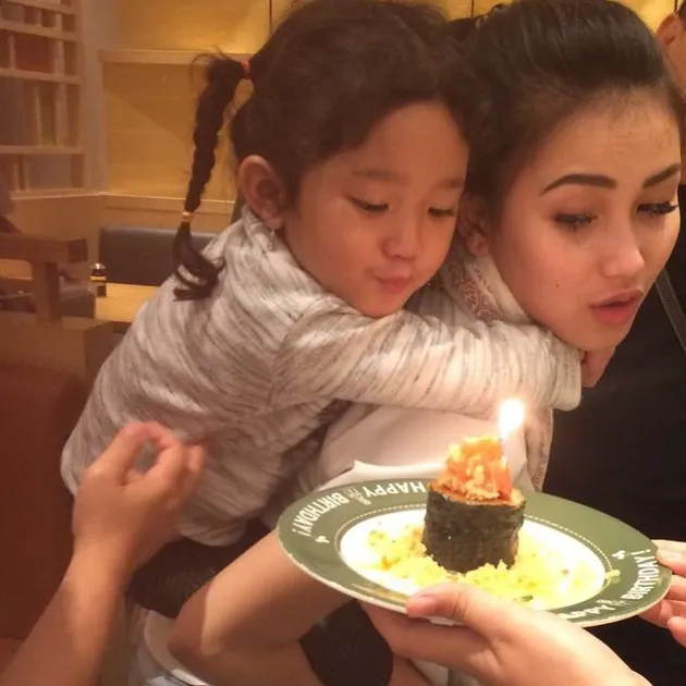 Ayu Ting Ting - Bilqis Khumairah Razak