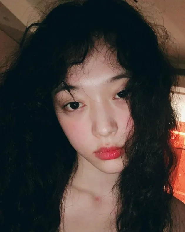 Rambut Keriting Sulli