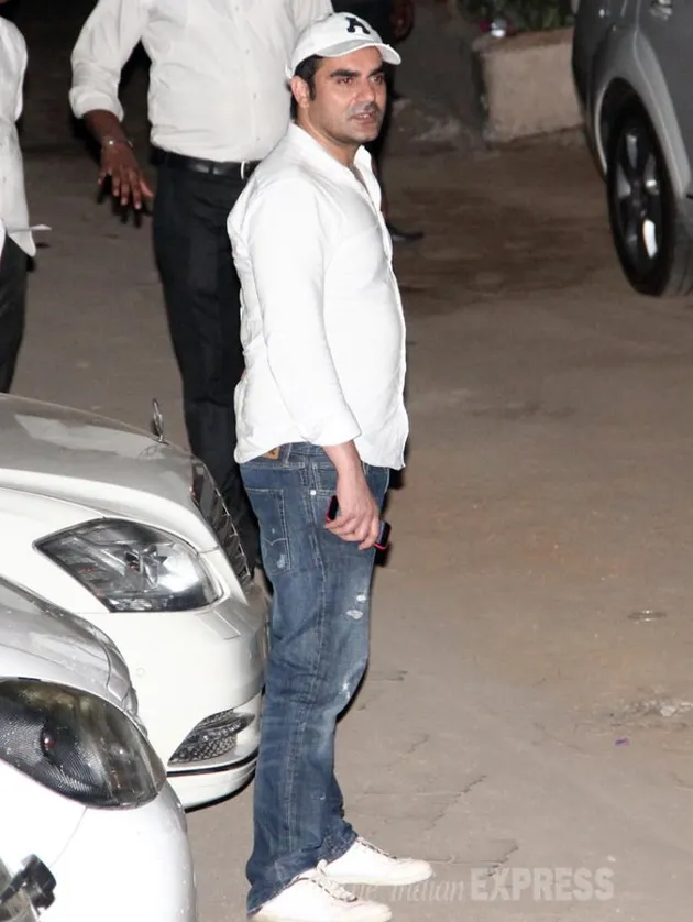 Artis kunjungi Salman