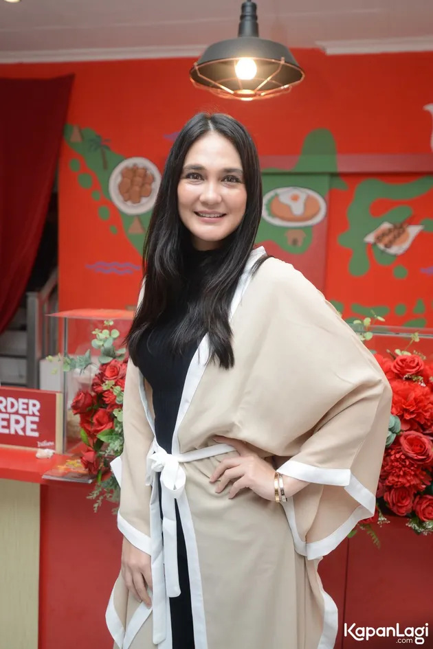 Luna Maya - Ariel NOAH