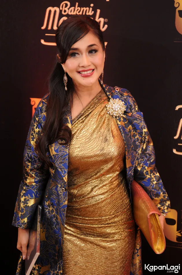 Red carpet Usmar Ismail Awards 2016