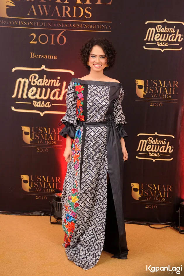 Red carpet Usmar Ismail Awards 2016