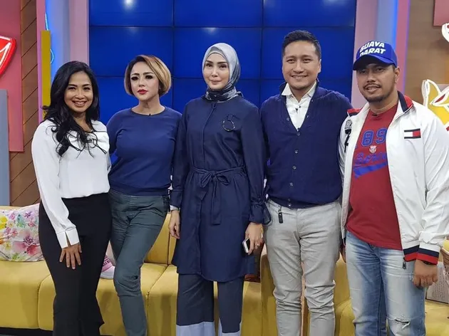 Regina Andriane ex Farhat Abbas