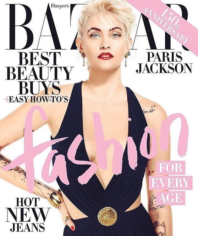 Foto cantik Paris bakal menghiasi halaman depan majalah Harper's Bazaar edisi April bulan depan. Ini adalah cover kedua bagi Paris, setelah resmi jadi model.