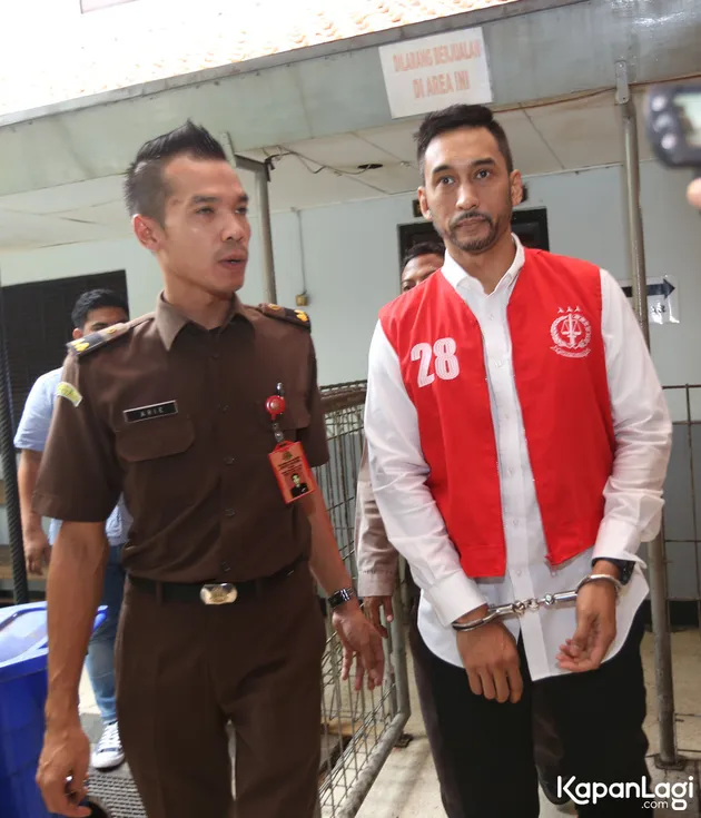 Restu Sinaga 