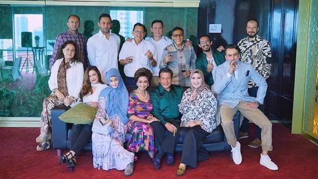 Kebersamaan Jihan Fahira dan Nafa Urbach Jadi Sorotan