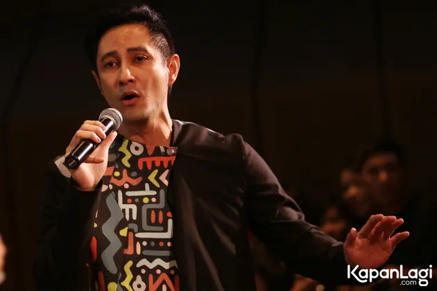 ROMANTIKA SANG JENDERAL
