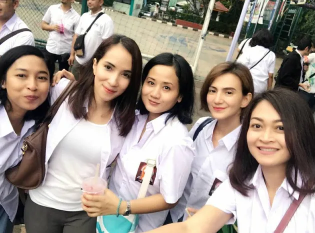 Wanda Hamidah Reuni SMA
