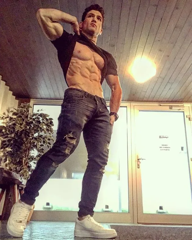 Reza Alipour