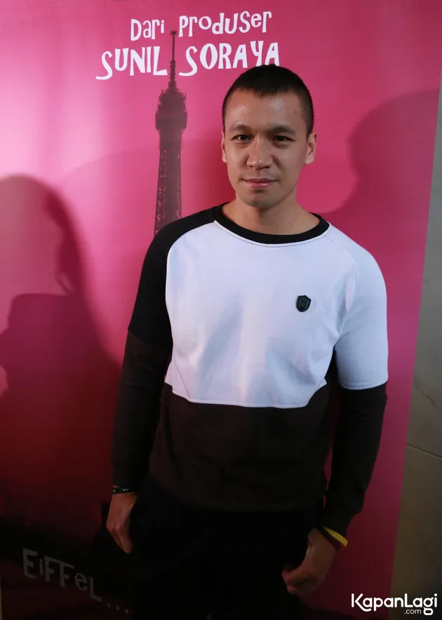 EIFFEL... I\'M IN LOVE 2