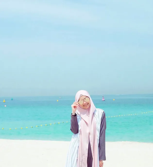 Liburan Rina Nose di Dubai