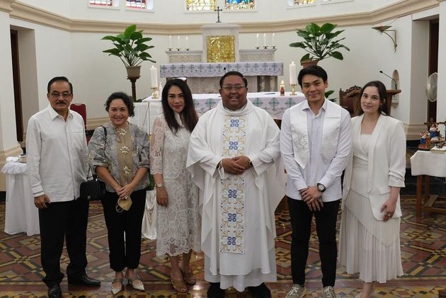 Photo of Rob Clinton Kardinal, Chelsea Islan's Future Husband, During Baptism, Allegedly Converted Before Marriage