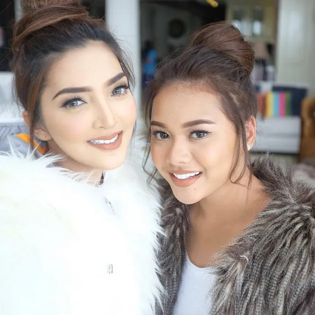 FOTO: Saat Aurel & Ashanty Pamer Lekuk Tubuh Indah, Hot ...